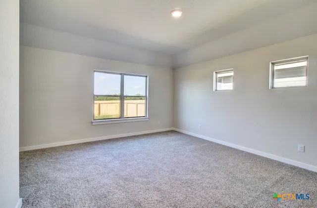 $369,990 | 2418 White Daisy Hill, Converse, TX 78109