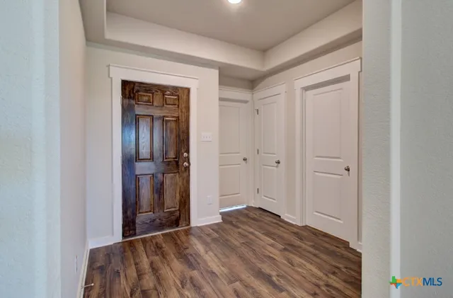 $369,990 | 2418 White Daisy Hill, Converse, TX 78109