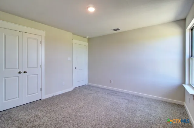 $369,990 | 2418 White Daisy Hill, Converse, TX 78109