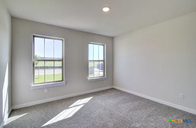 $369,990 | 2418 White Daisy Hill, Converse, TX 78109