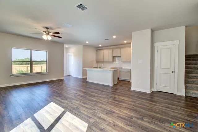 $369,990 | 2418 White Daisy Hill, Converse, TX 78109