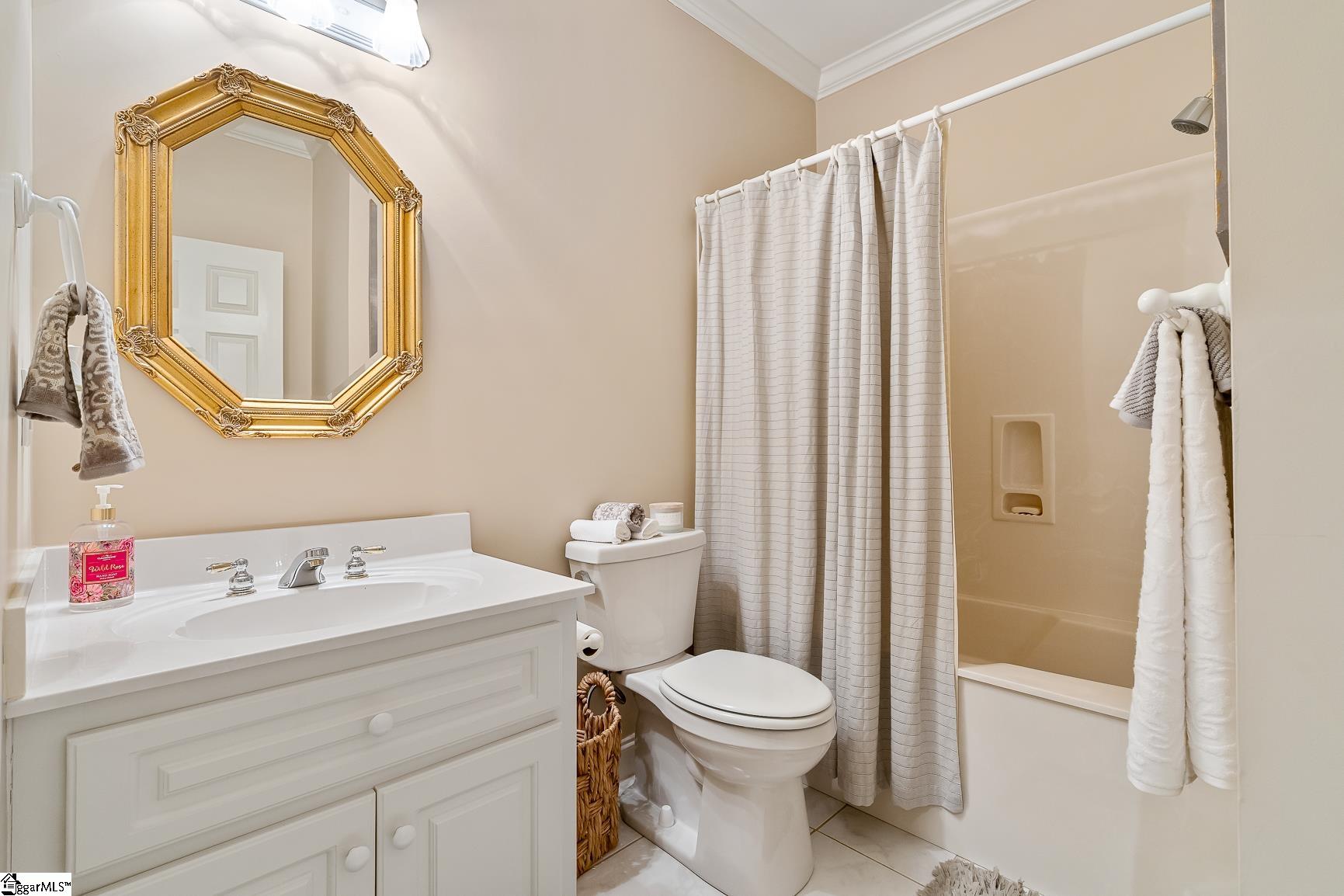 1015 Gaineswood Road Anderson, SC 29625 - Photo 16 of 36