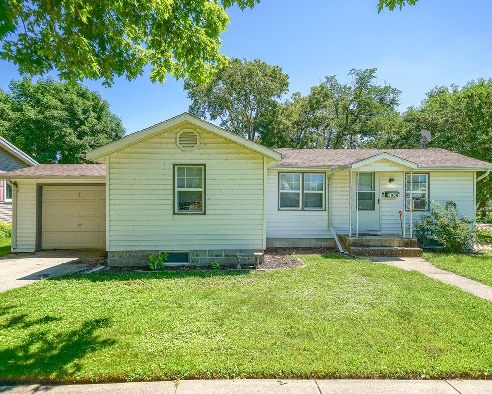 1009 South 4th Street Oregon, IL 61061 - Photo 23 of 27