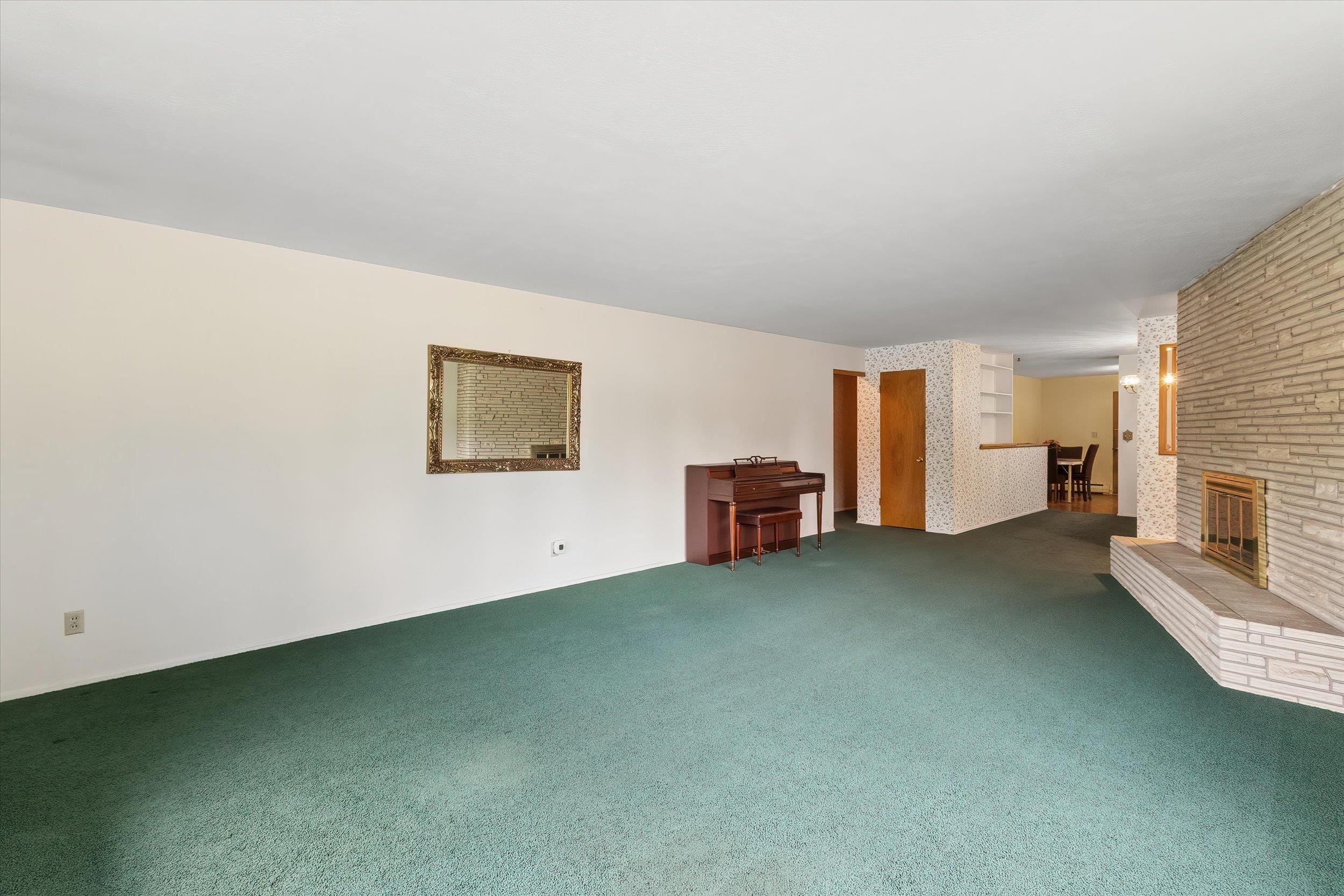 7018 North Fleming Street Spokane, WA 99208 - Photo 5 of 50