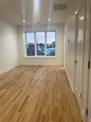 $474,900 | 1818 West 46th Street, Chicago, IL 60609