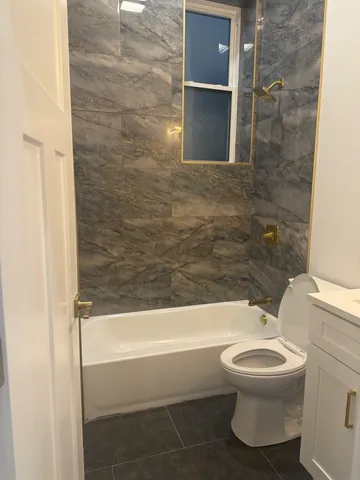 $474,900 | 1818 West 46th Street, Chicago, IL 60609