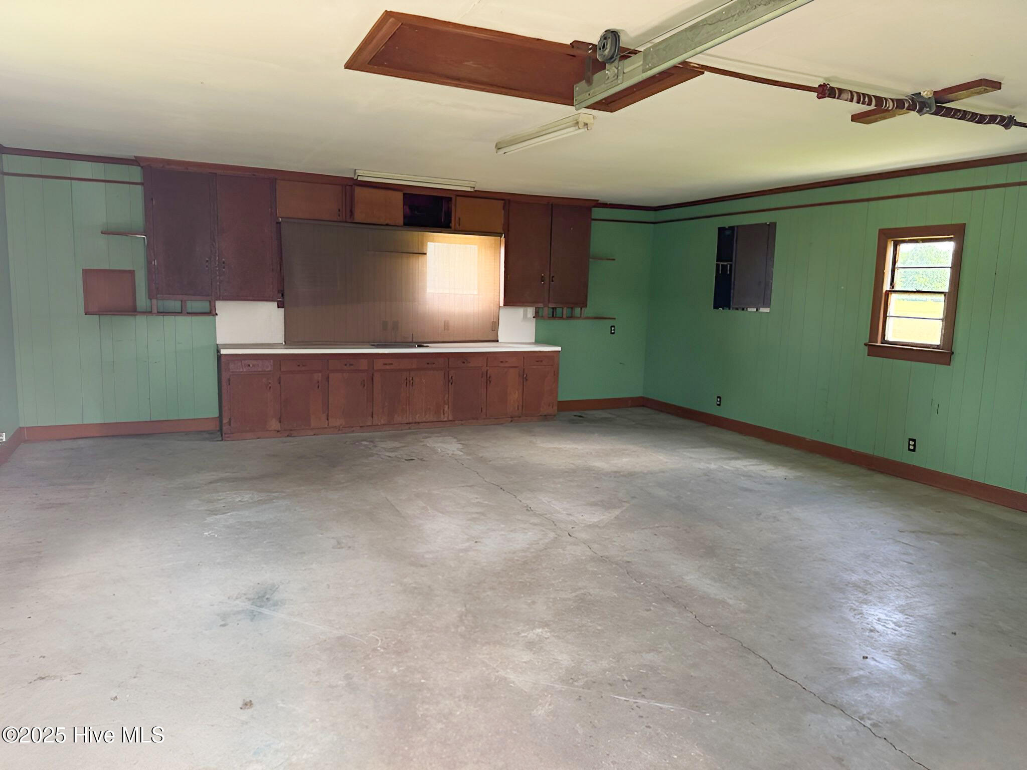 17 Wheat Patch Road Belhaven, NC 27810 - Photo 18 of 24 Detached Garage Interior View 1