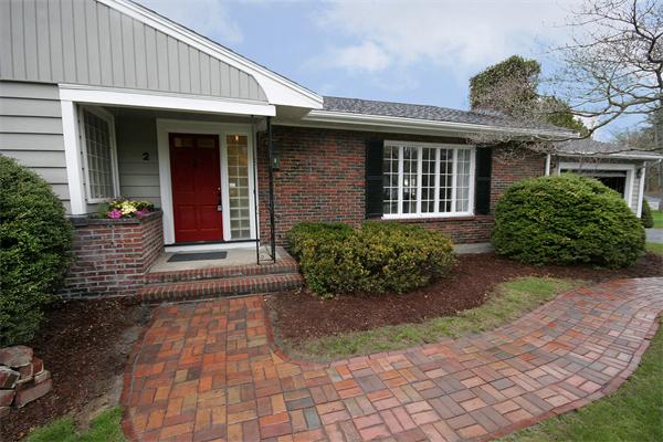 2 Burnham Road Wenham, MA 01984 - Photo 1 of 26 Gallery Image 1
