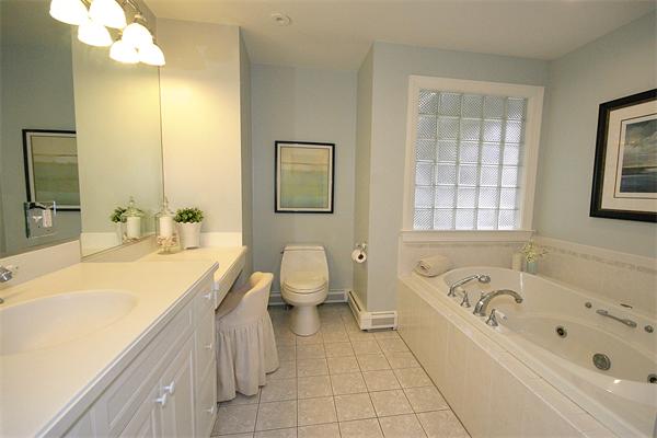 2 Burnham Road Wenham, MA 01984 - Photo 12 of 26 Gallery Image 12