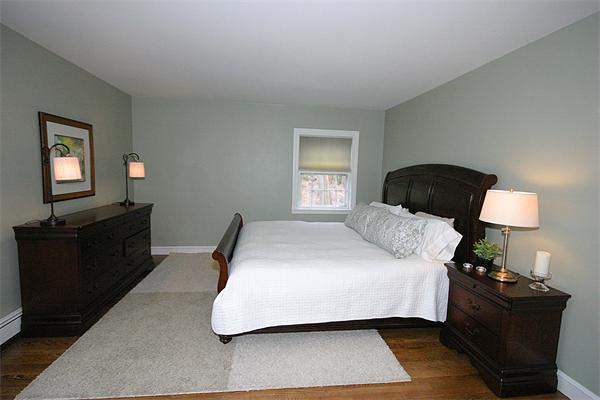 2 Burnham Road Wenham, MA 01984 - Photo 14 of 26 Gallery Image 14
