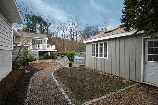2 Burnham Road Wenham, MA 01984 - Photo 20 of 26 Gallery Image 20
