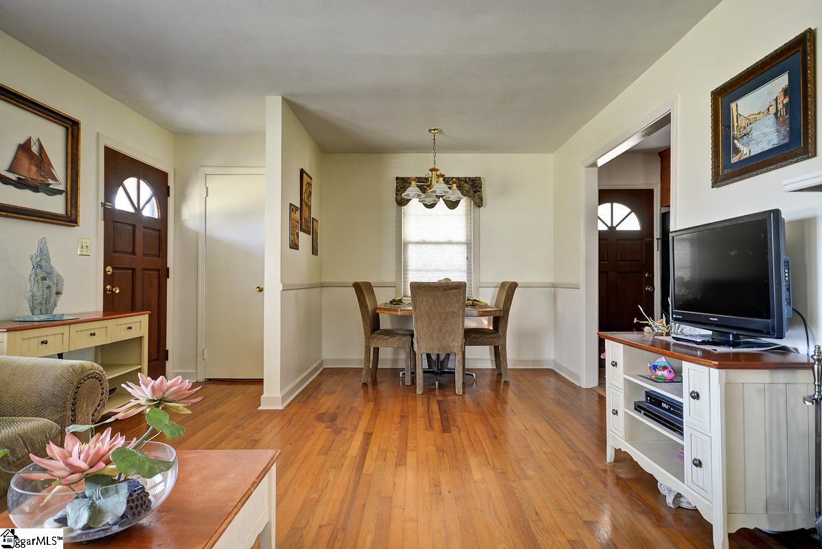 110 South Watson Road Taylors, SC 29687 - Photo 12 of 27 Gallery Image 12