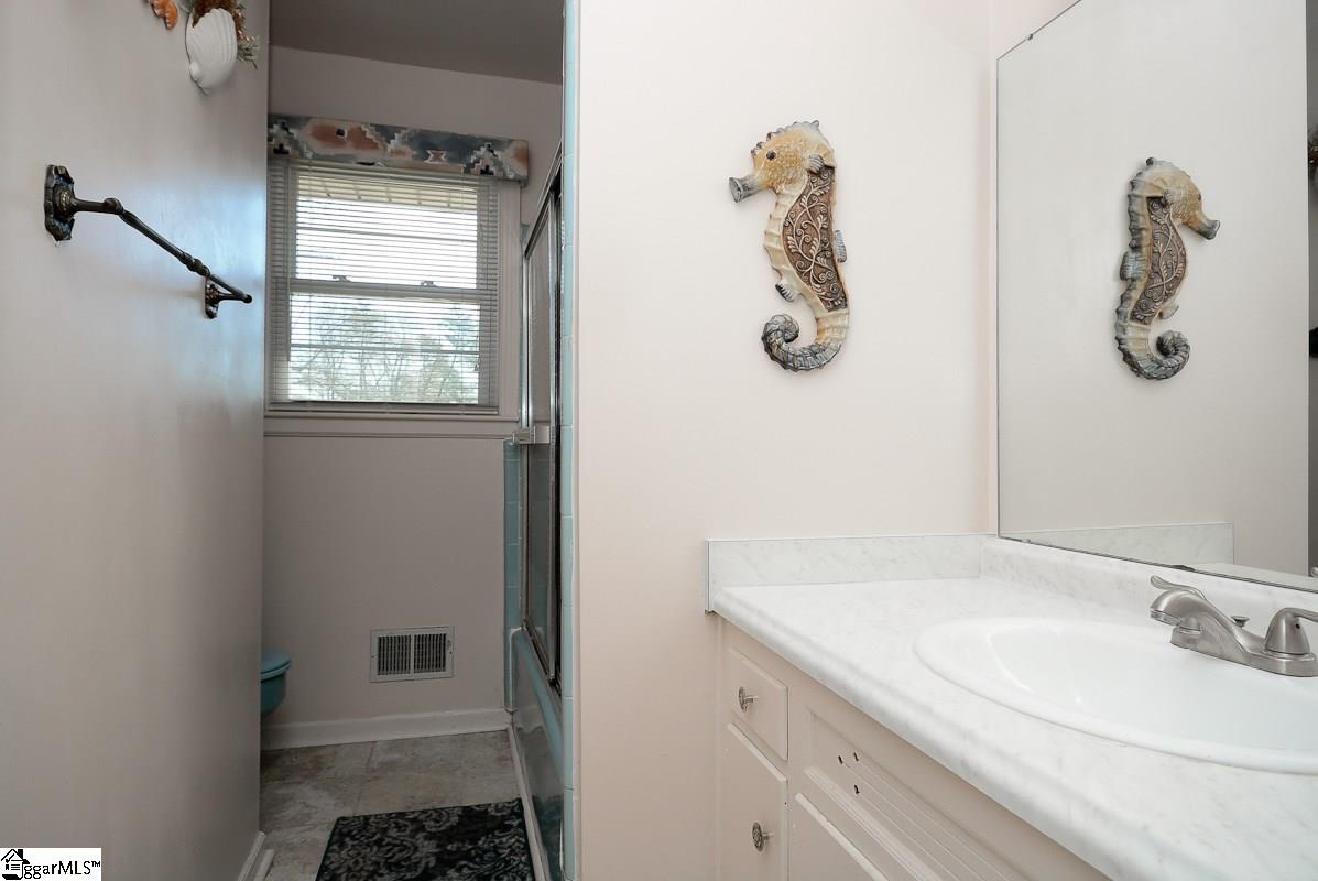 110 South Watson Road Taylors, SC 29687 - Photo 16 of 27 Gallery Image 16