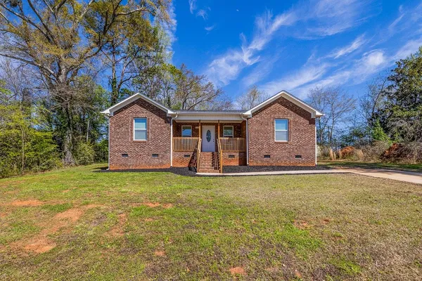 $275,000 | 721 Gist Street, Woodruff, SC 29388