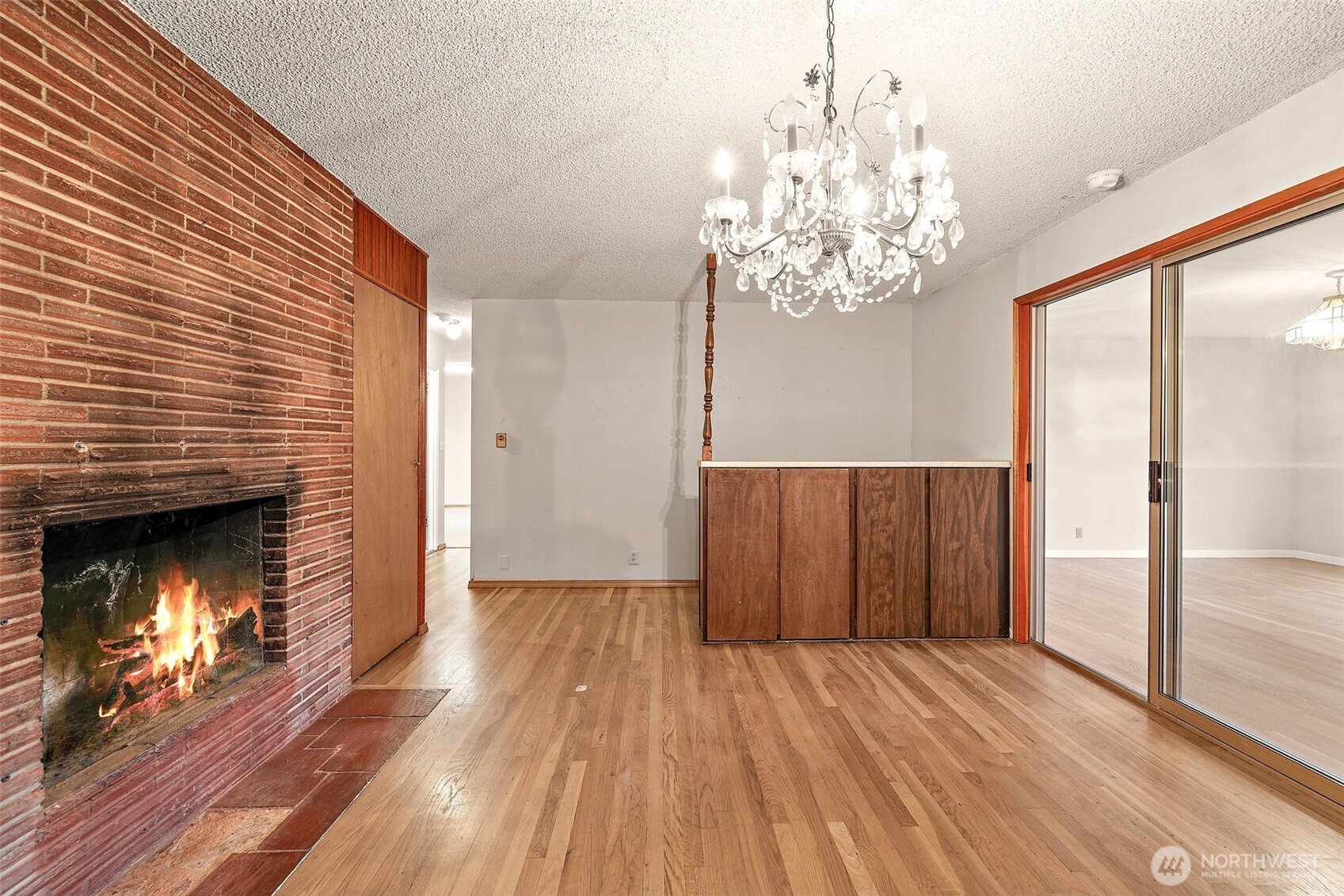 10711 Renton Avenue South Seattle, WA 98178 - Photo 13 of 32 Gallery Image 13