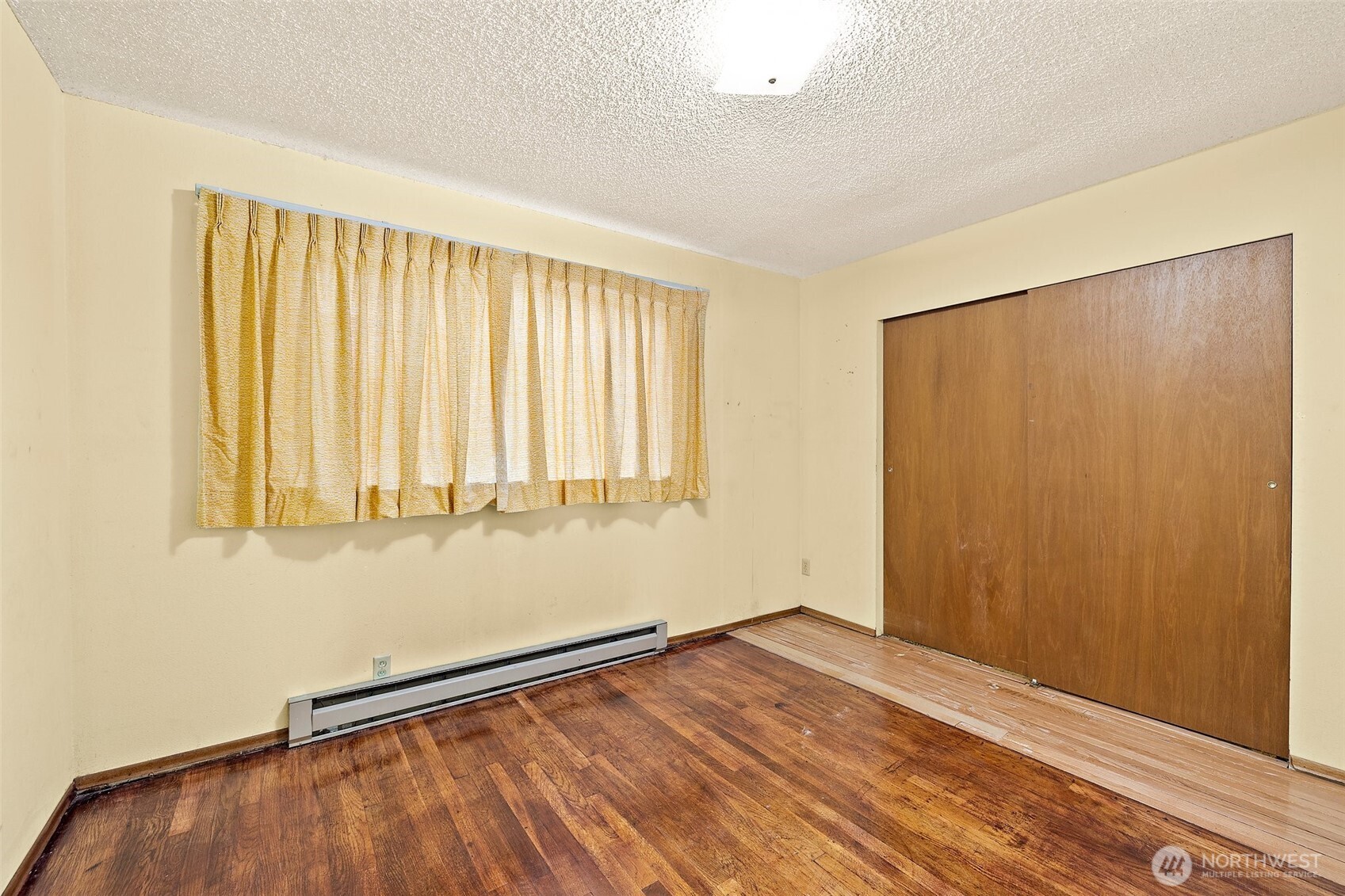 10711 Renton Avenue South Seattle, WA 98178 - Photo 22 of 32 Gallery Image 22