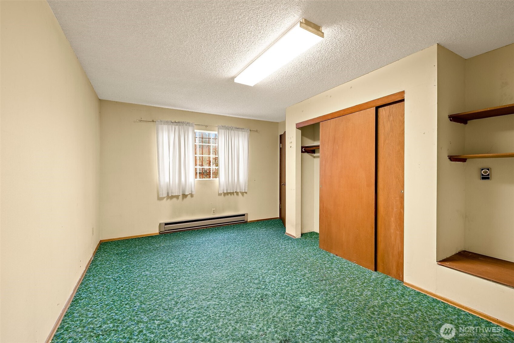 10711 Renton Avenue South Seattle, WA 98178 - Photo 23 of 32 Gallery Image 23