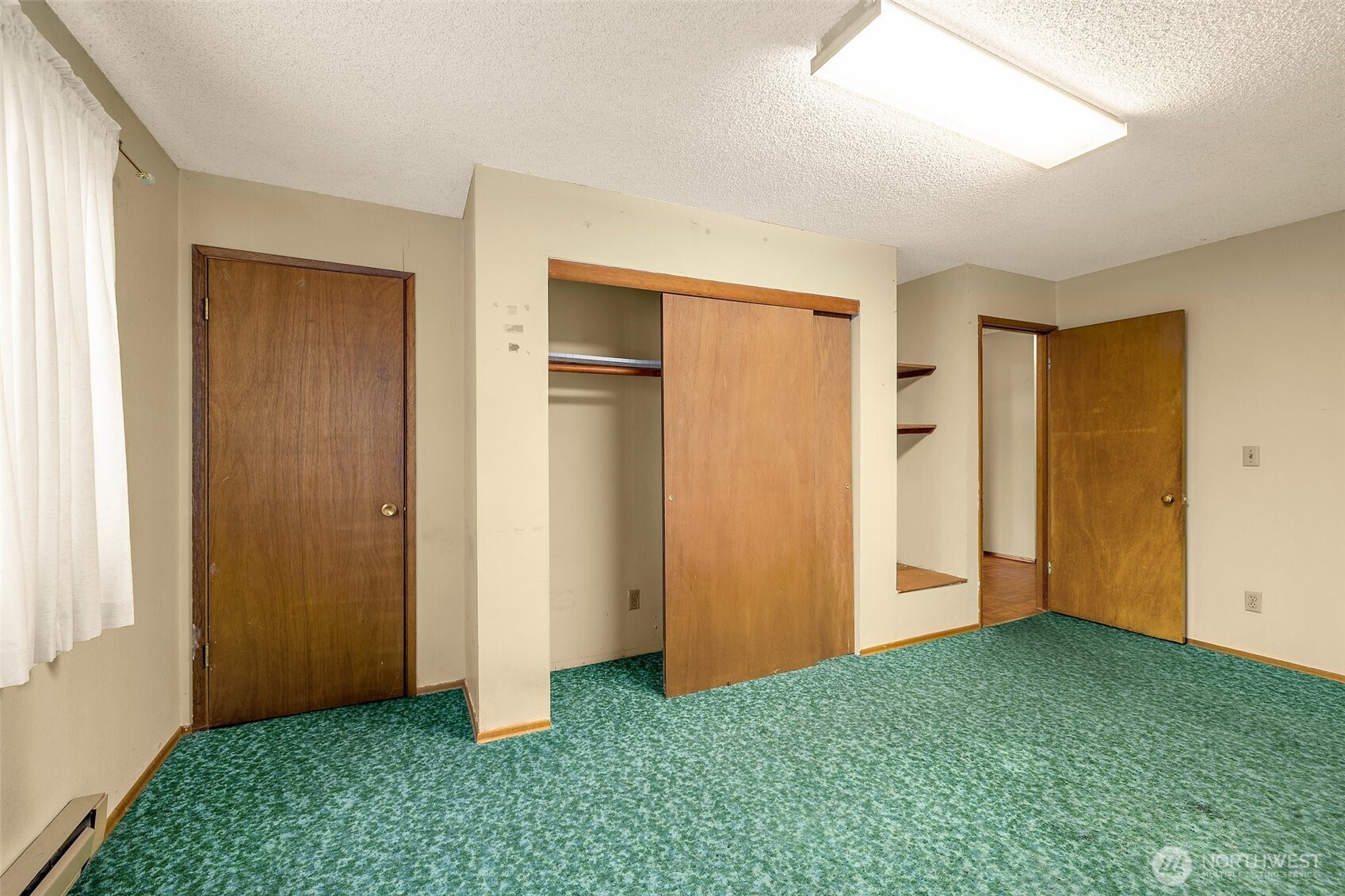 10711 Renton Avenue South Seattle, WA 98178 - Photo 24 of 32 Gallery Image 24