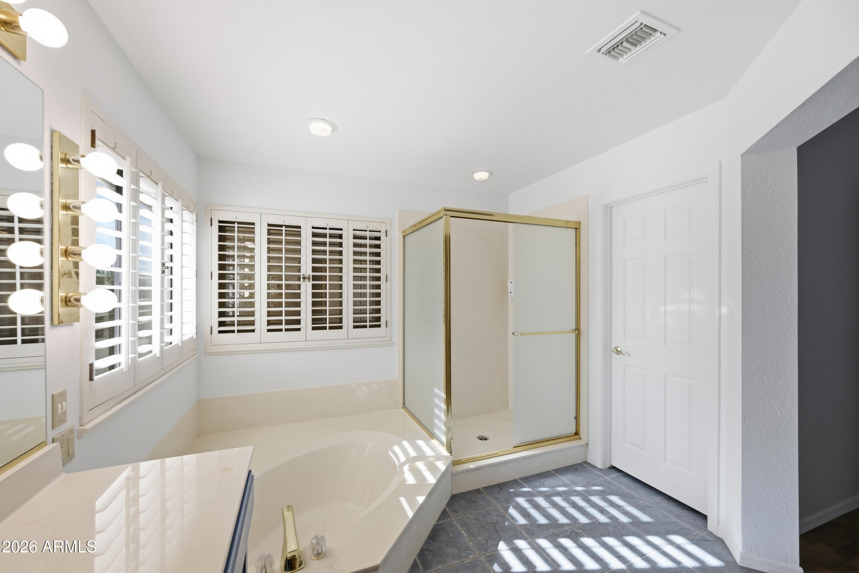 19113 East Vía Esquina Rio Verde, AZ 85263 - Photo 20 of 44 a view of an empty room with a window