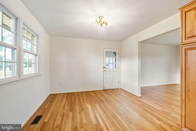 $3,450 | 18724 Bloomfield Road, Olney, MD 20832