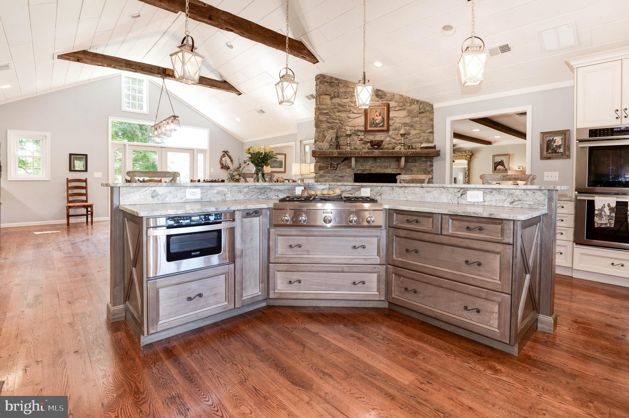 13490 Wilt Store Road Leesburg, VA 20176 - Photo 14 of 93 Chef's commanding view of beautiful Keeping Room