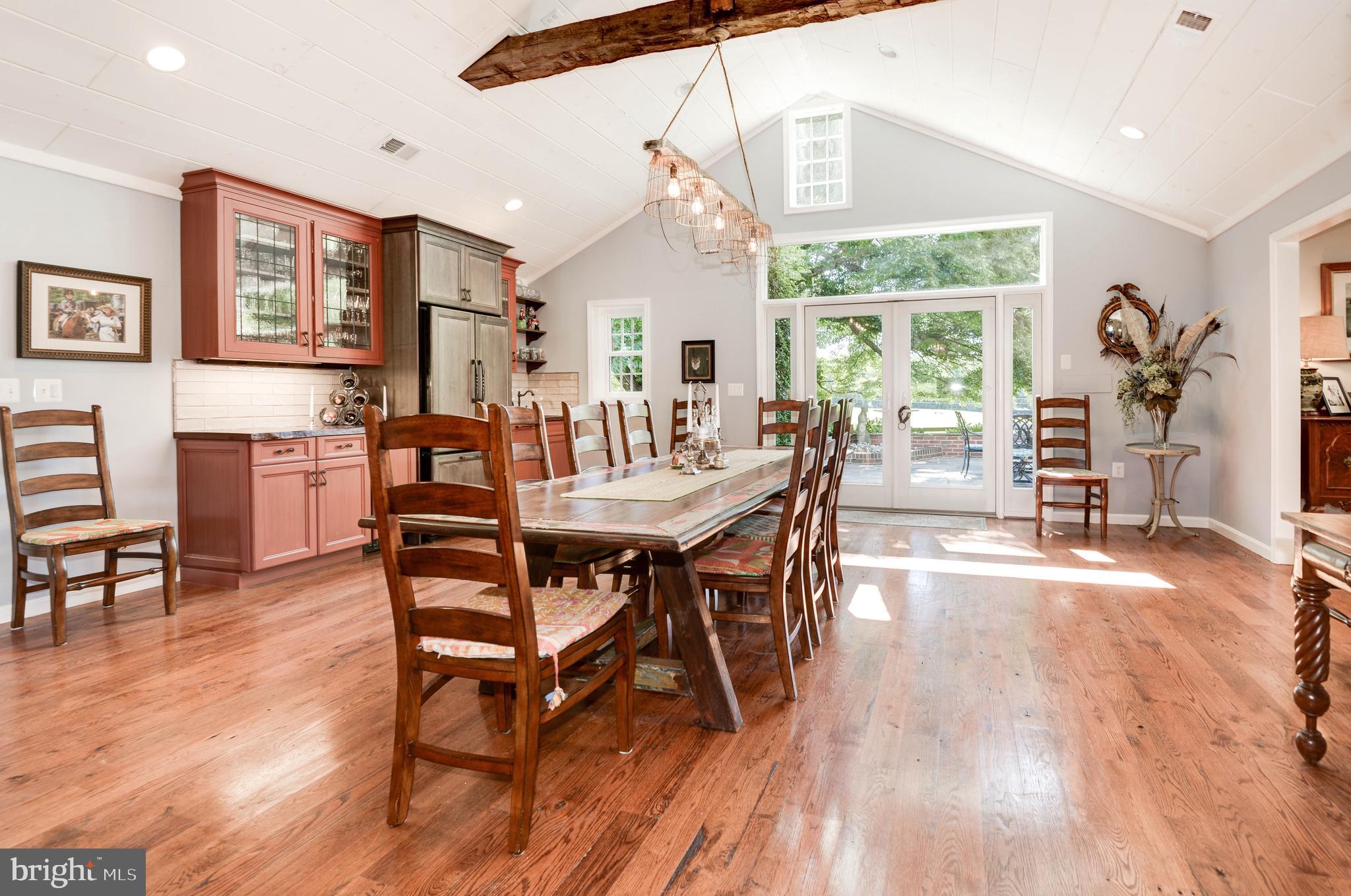 13490 Wilt Store Road Leesburg, VA 20176 - Photo 22 of 93 Rear Doors open to Terrace