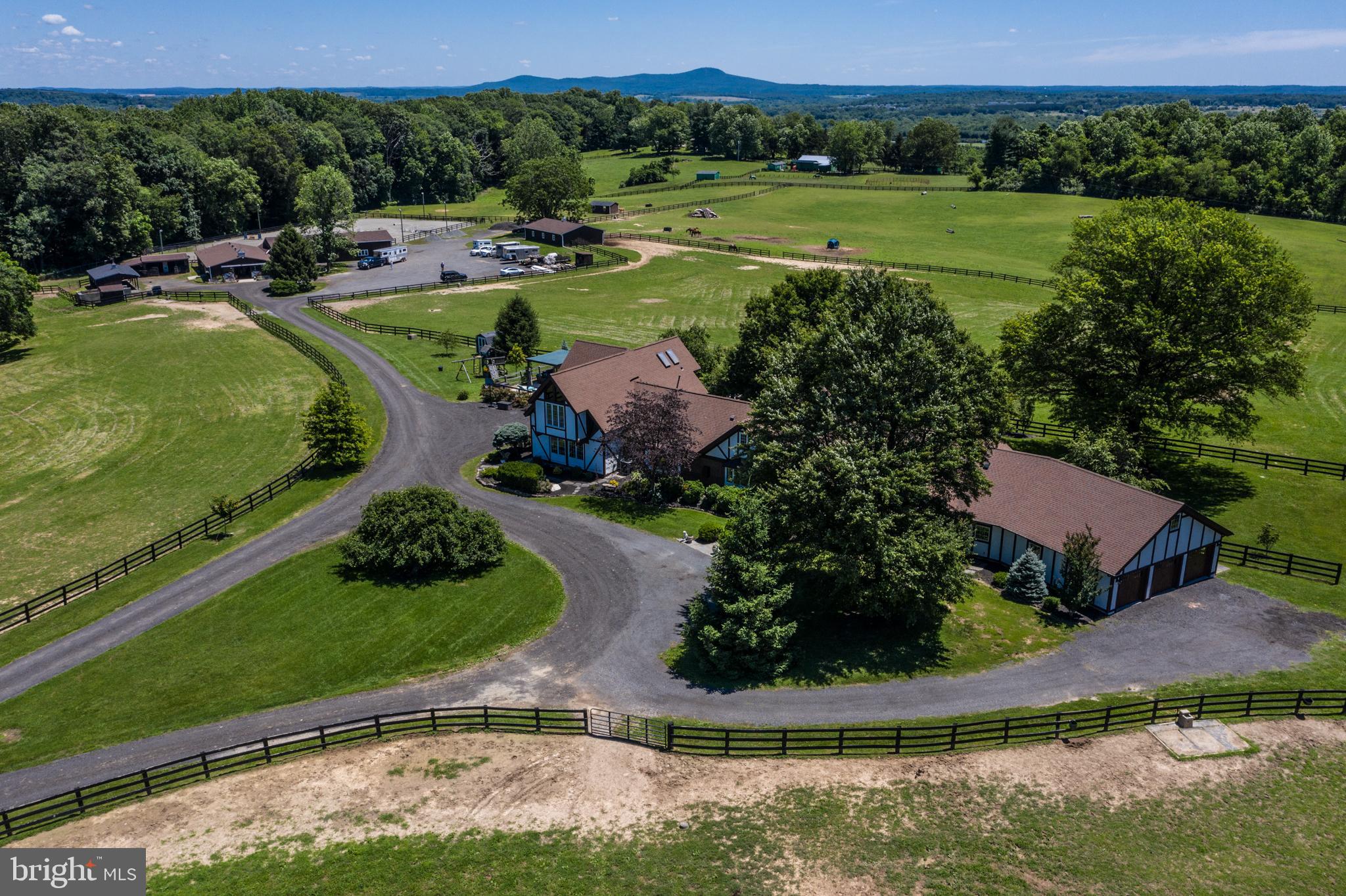13490 Wilt Store Road Leesburg, VA 20176 - Photo 84 of 93 30 minutes to DULLES INTERNATIONAL AIRPORT