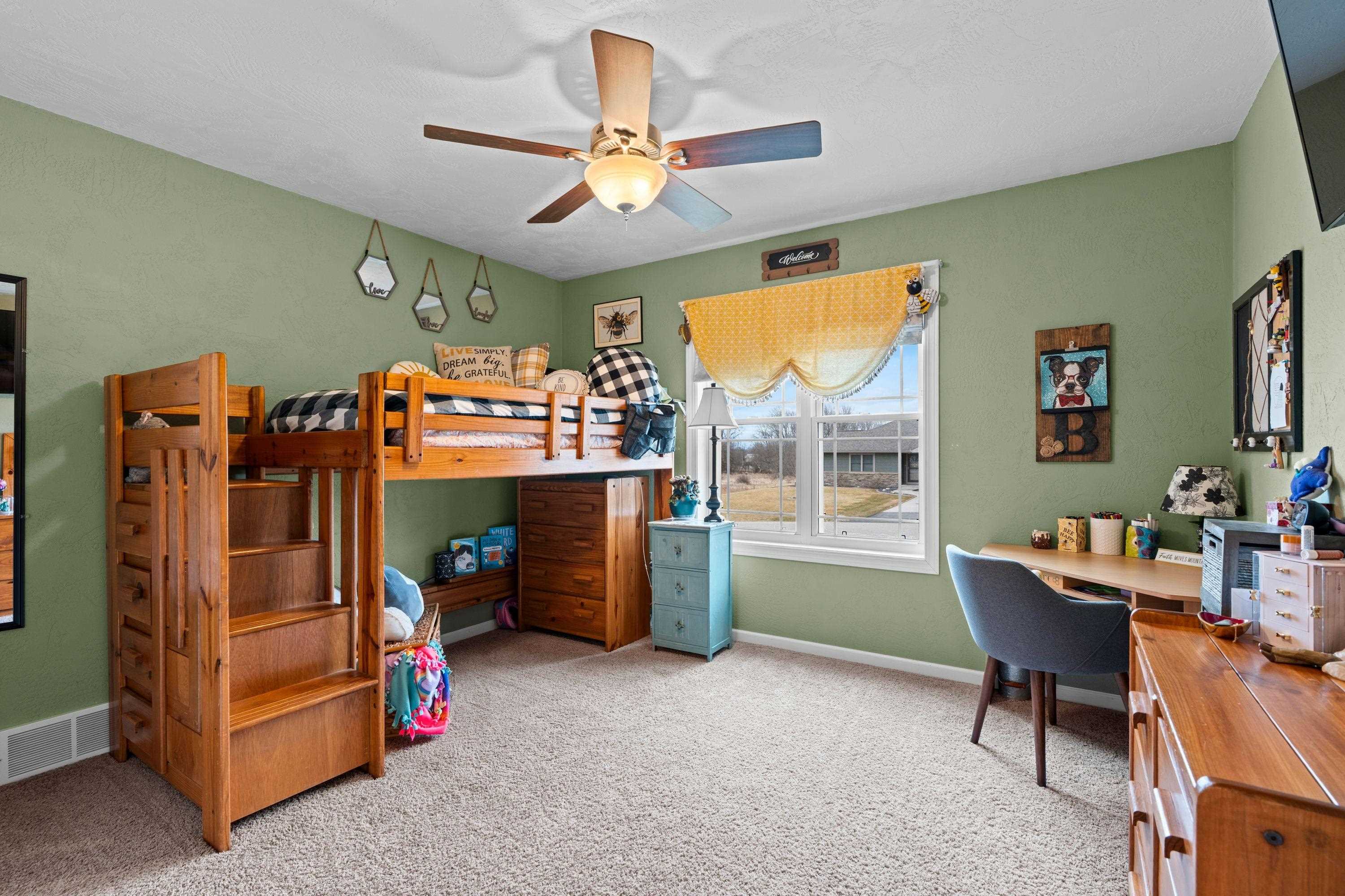 833 Whispering Way Omro, WI 54963 - Photo 12 of 45