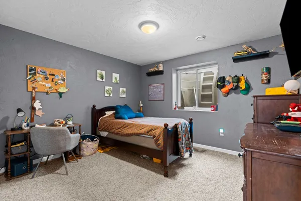 $560,000 | 833 Whispering Way, Omro, WI 54963