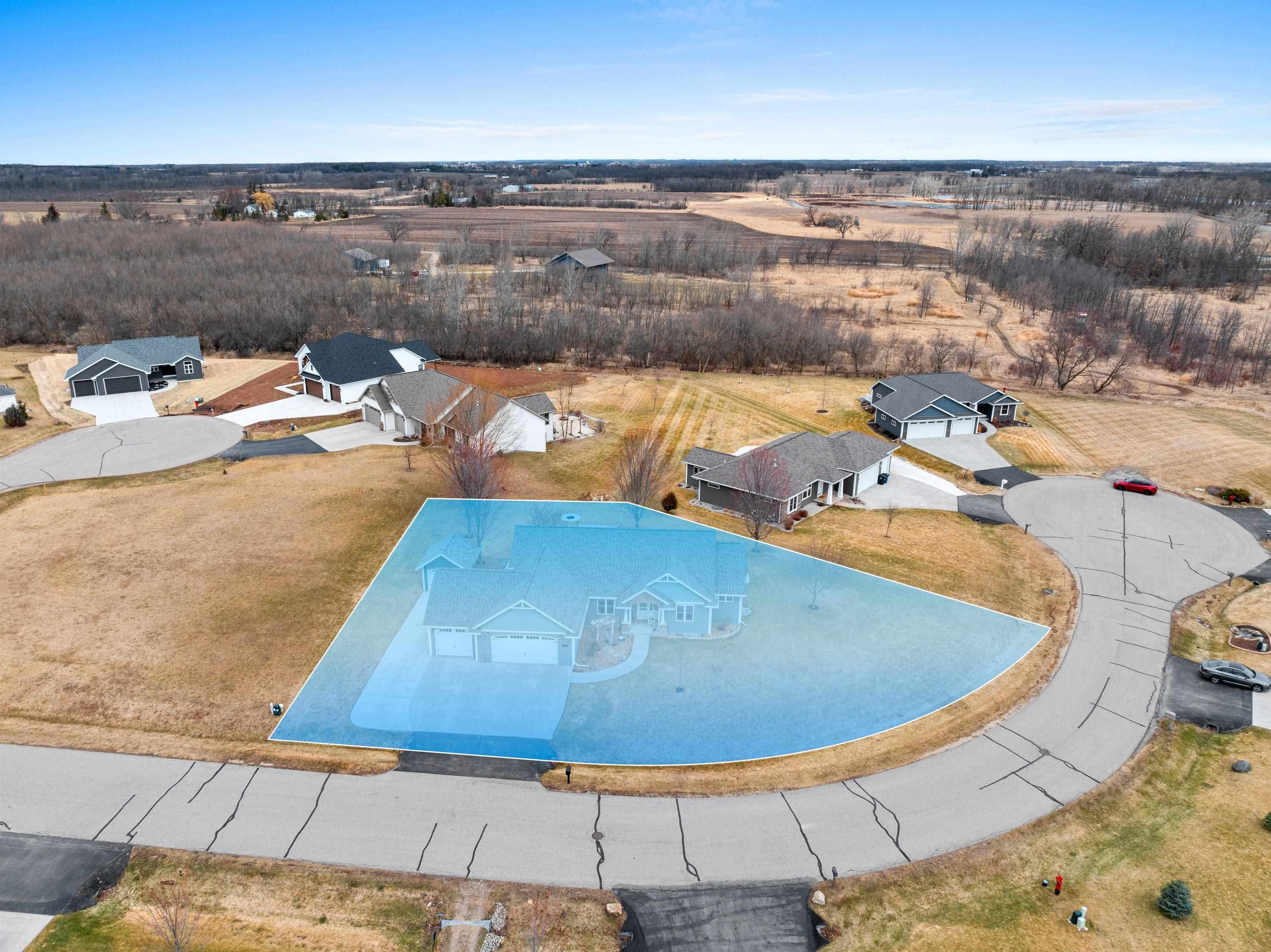 833 Whispering Way Omro, WI 54963 - Photo 35 of 45