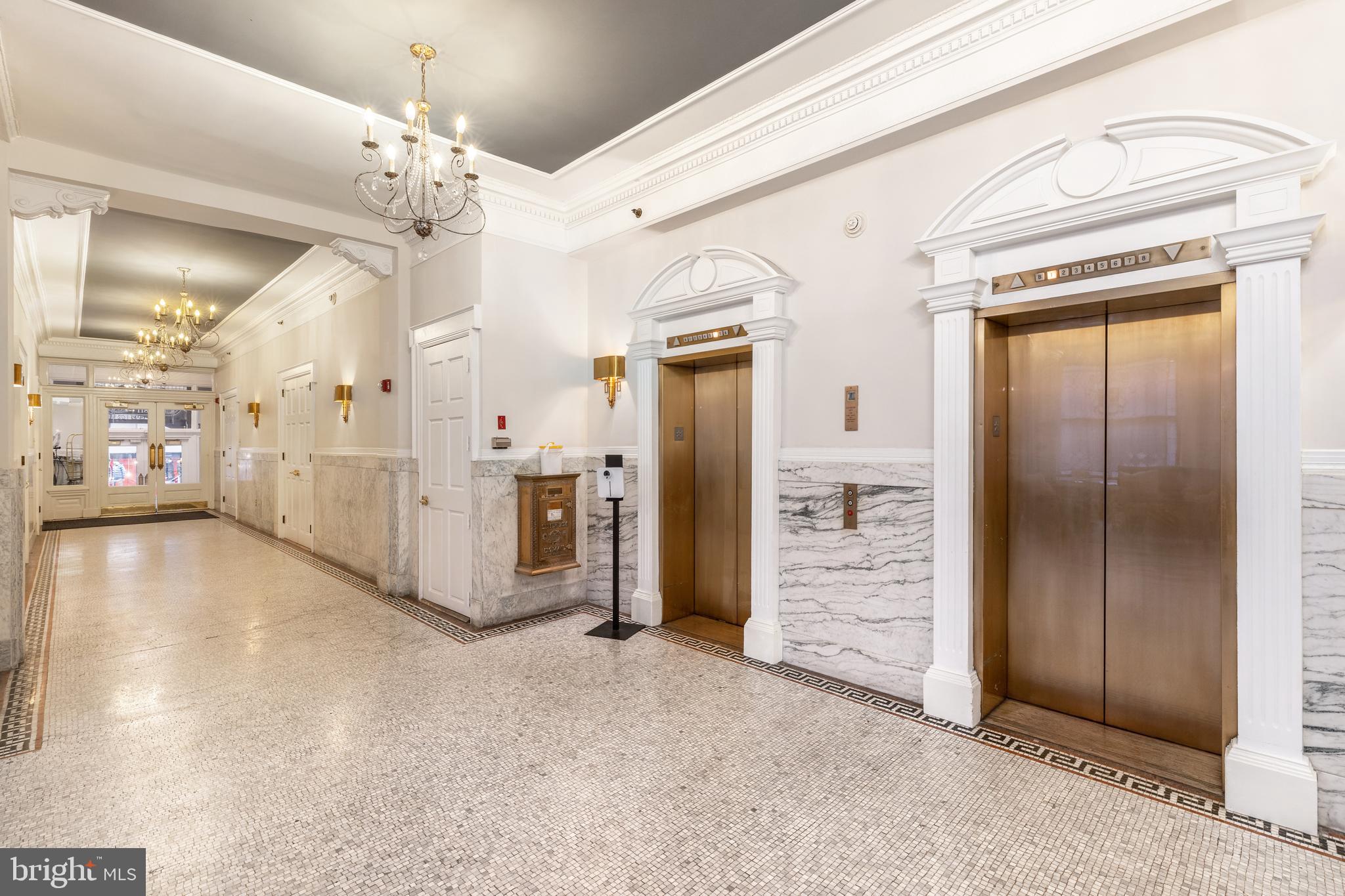 1811 Chestnut Street, Unit 707 Philadelphia, PA 19103 - Photo 26 of 39