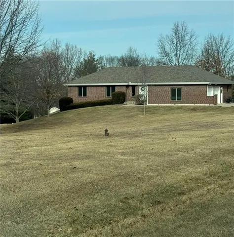 $575,000 | 11618 Fishing River Road, Liberty, MO 64068