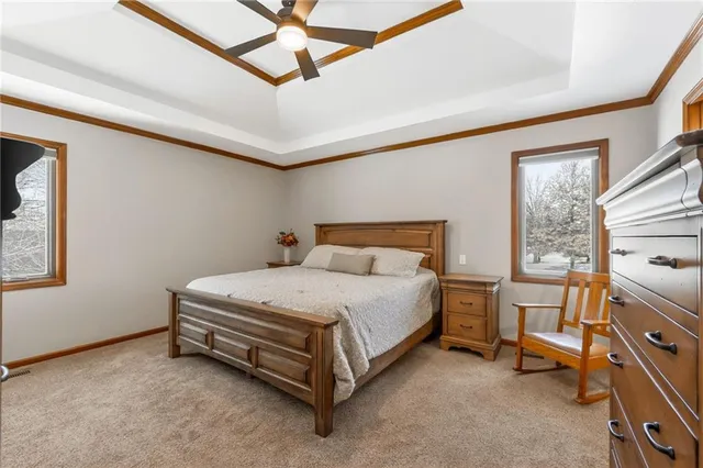 $575,000 | 11618 Fishing River Road, Liberty, MO 64068