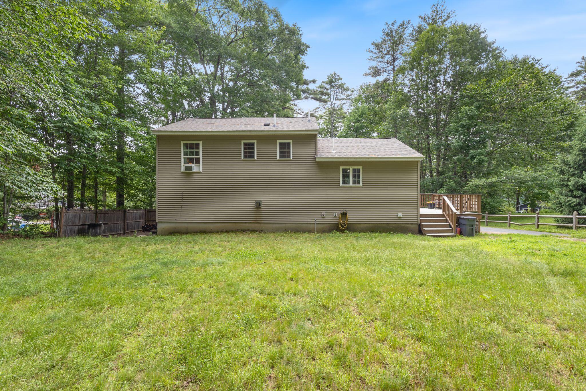 20 Swans Road Raymond, ME 04071 - Photo 31 of 58 20_Swans_Rd_092