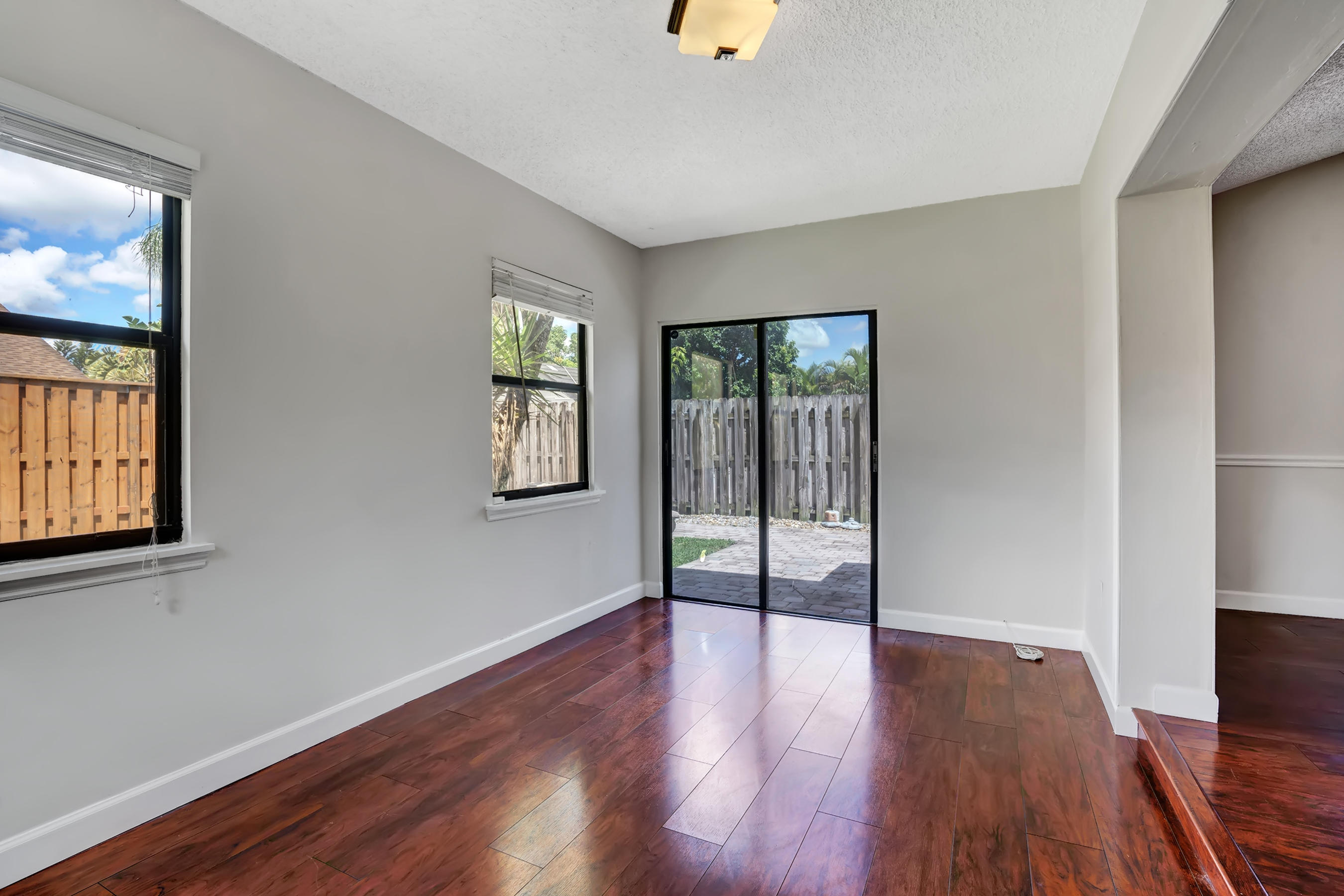 23089 Southwest 55th Avenue Boca Raton, FL 33433 - Photo 10 of 34 DSC07729