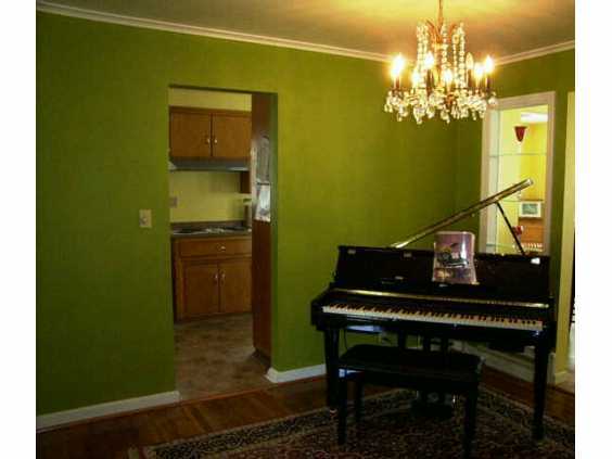 2905 Dover Road Columbus, OH 43209 - Photo 3 of 10 Gallery Image 3