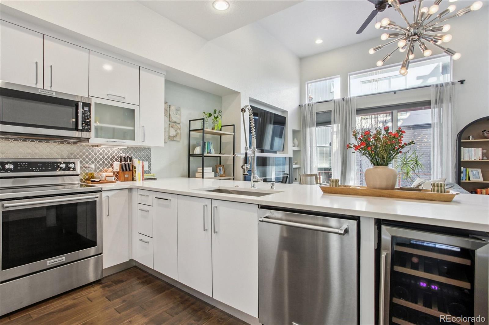 3030 Wilson Court, Unit 6 Denver, CO 80205 - Photo 3 of 34