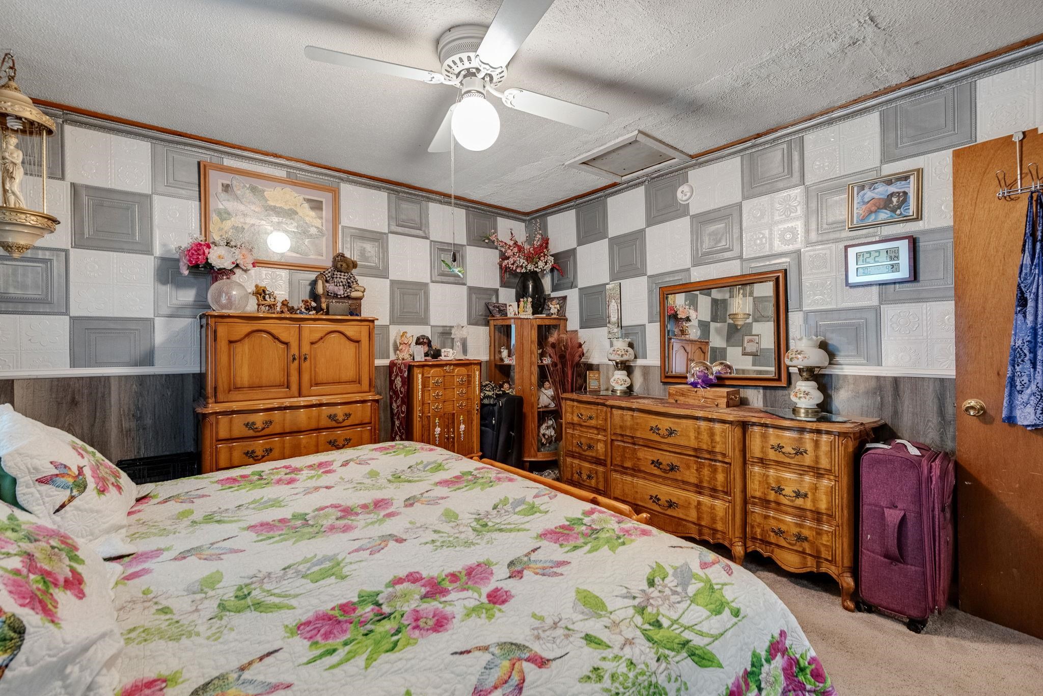 3081 Perry Hill Road Waterbury, VT 05676 - Photo 19 of 49 Gallery Image 19