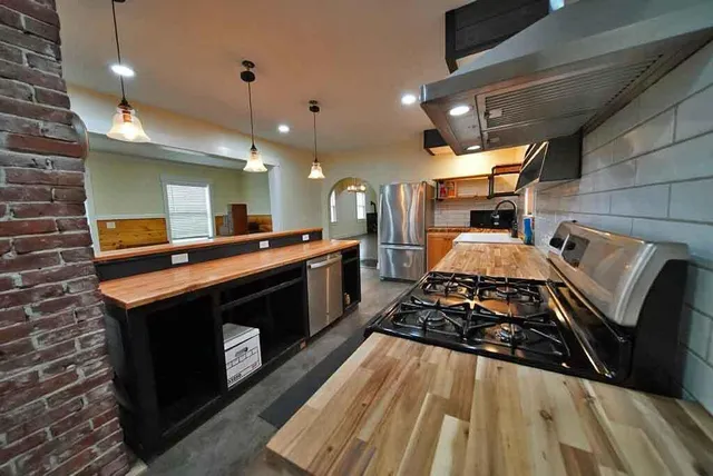 $179,500 | 25 Smyrna Street, Houlton, ME 04730