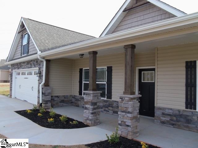 3194 East Gap Creek Road Greer, SC 29651 - Photo 3 of 36