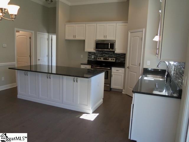 3194 East Gap Creek Road Greer, SC 29651 - Photo 5 of 36