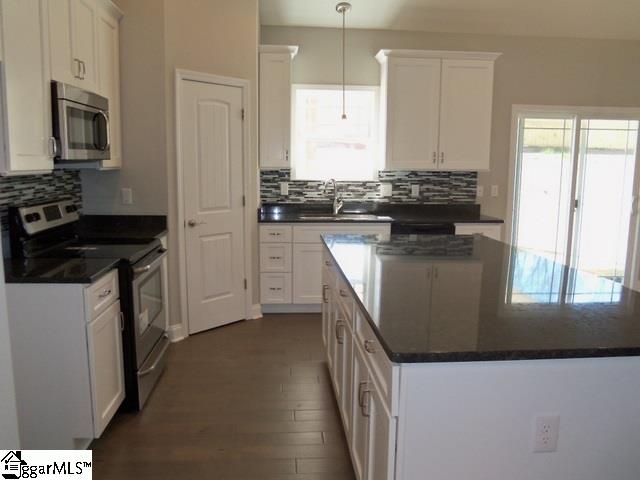 3194 East Gap Creek Road Greer, SC 29651 - Photo 7 of 36