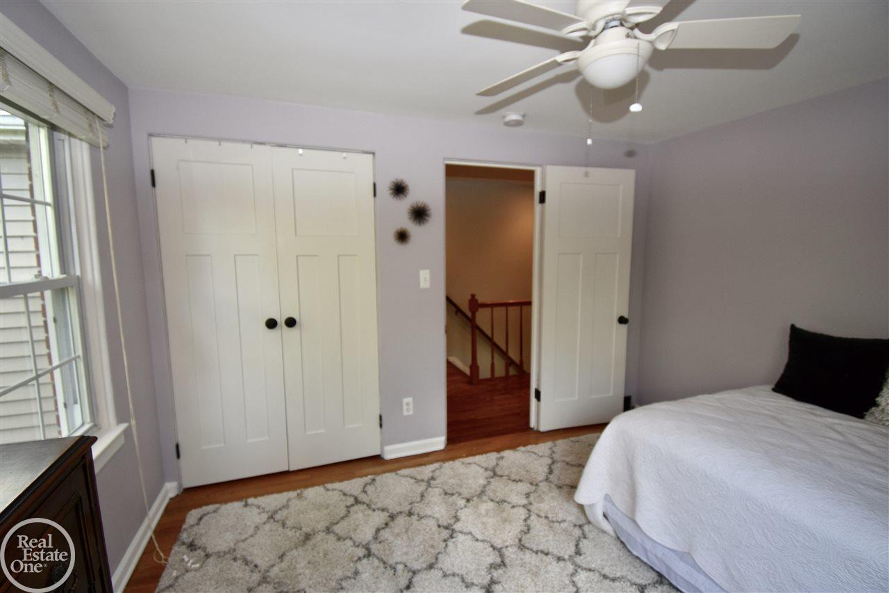 488 Fisher Road Grosse Pointe Farms, MI 48230 - Photo 25 of 40