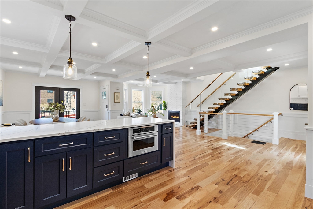 15 Spring Hill Terrace Somerville, MA 02143 - Photo 7 of 42