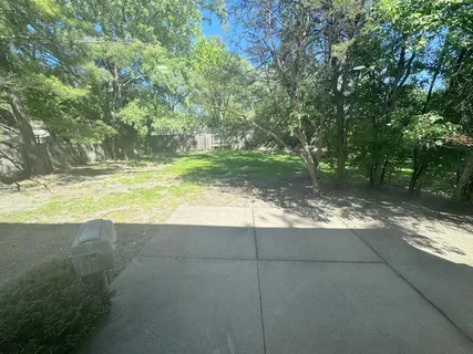 $680,000 | 1935 Birch Road, Northbrook, IL 60062