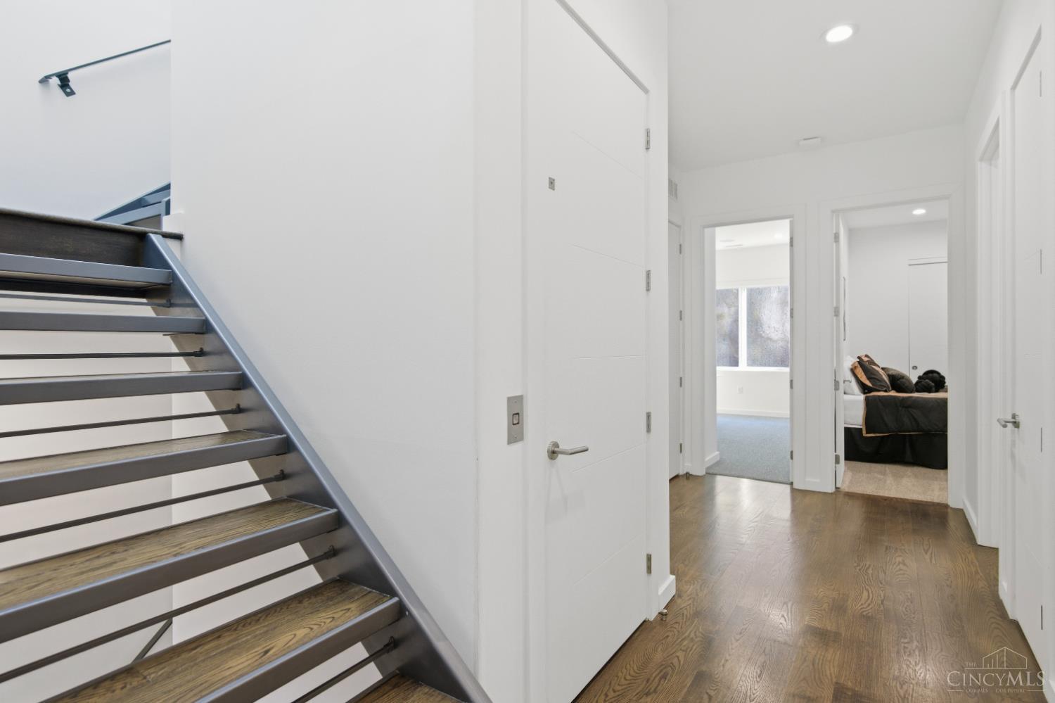 404 Baum Street Cincinnati, OH 45202 - Photo 26 of 37