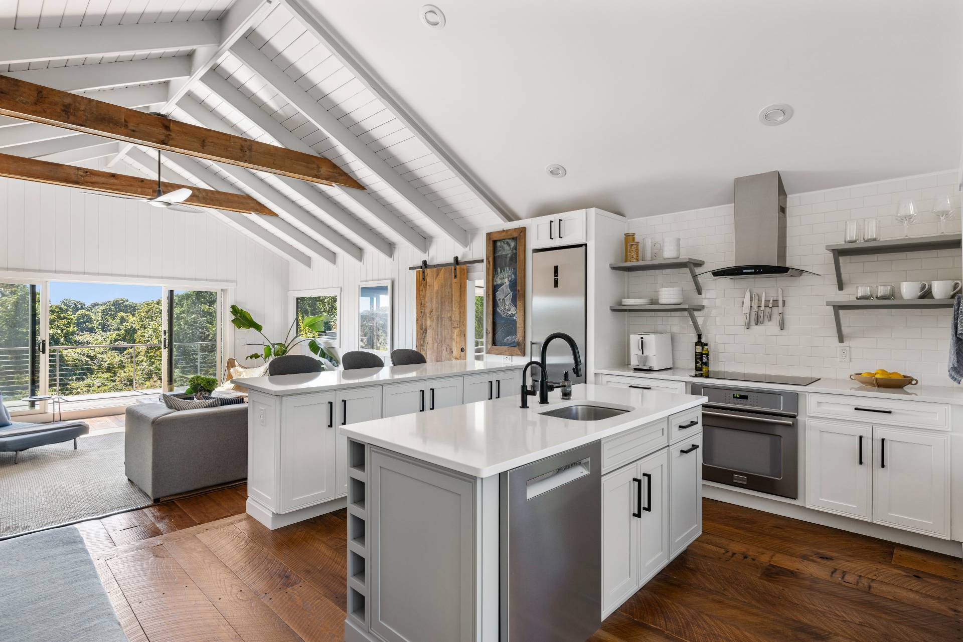 21 South Durham Road Montauk, NY 11954 - Photo 11 of 27 Gallery Image 11