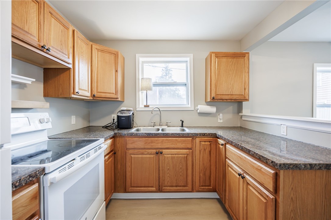 146 Maiden Lane Greece, NY 14616 - Photo 7 of 20
