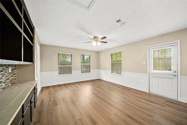 $2,150 | 2935 Auburn Drive, Pearland, TX 77584