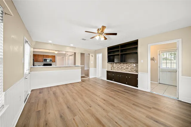 $2,150 | 2935 Auburn Drive, Pearland, TX 77584